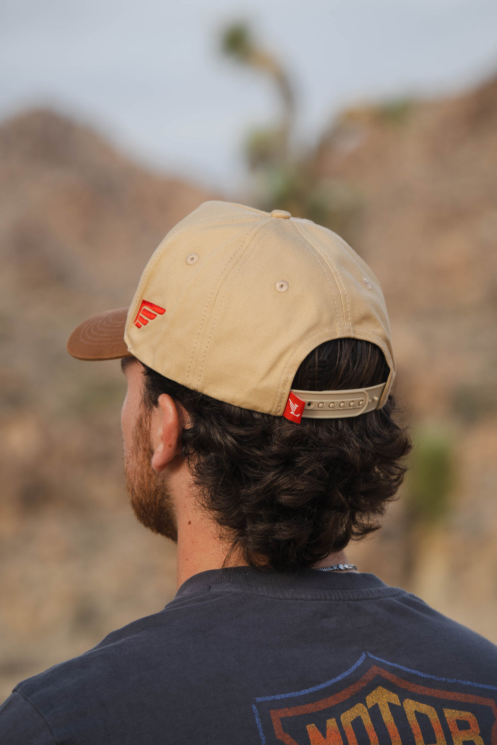 Leucin' Good  Snapback Tan/Red