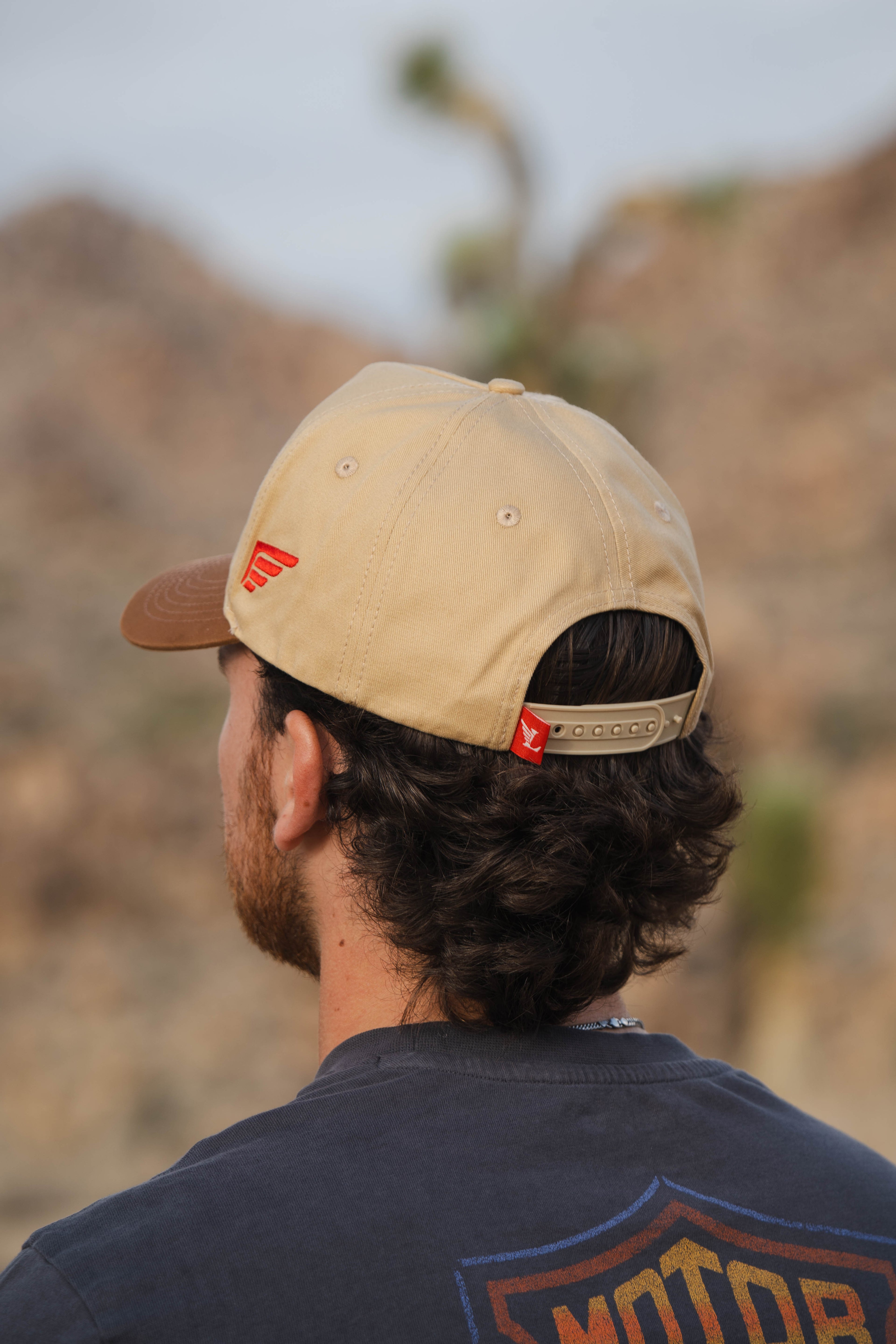 Leucin' Good  Snapback Tan/Red